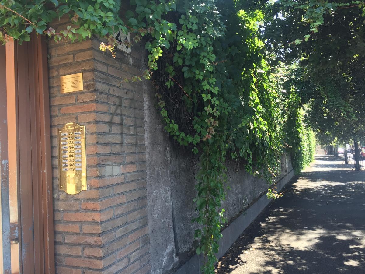 Suite Colosseo Apt. Рим Экстерьер фото