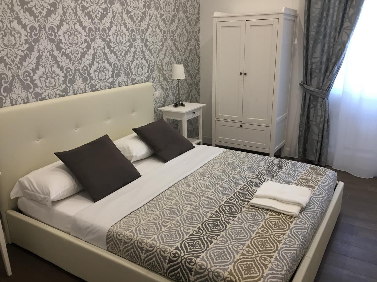 Suite Colosseo Apt. Рим Экстерьер фото